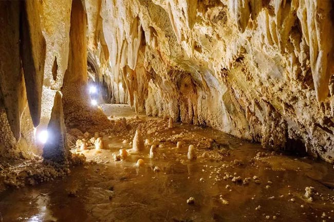 Grotte di Toirano Il Turista Italia