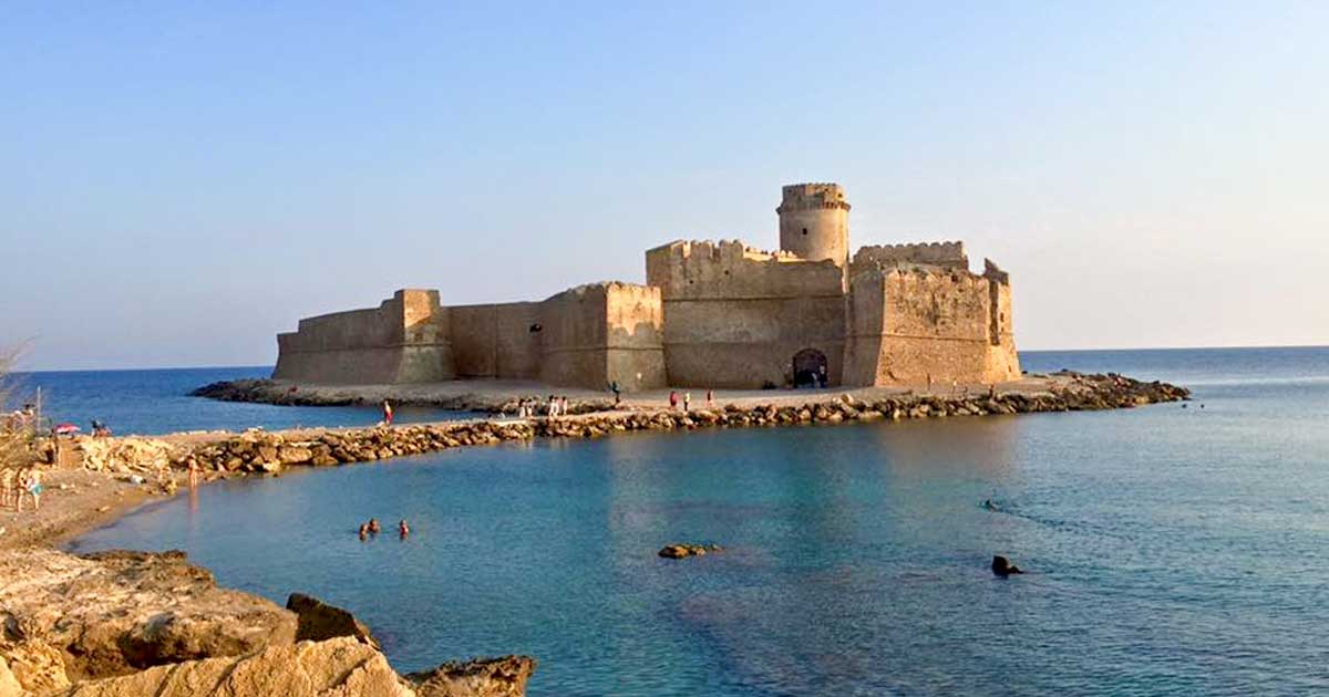 Fortezza di Le Castella - Il Turista Italia